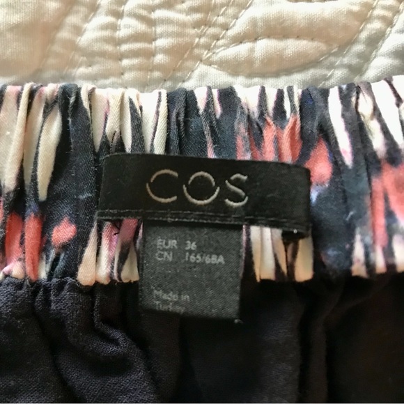 COS Multicolored Geo Travel Textured Hi-Low Pencil Skirt Size 4 EUC - Picture 4 of 13